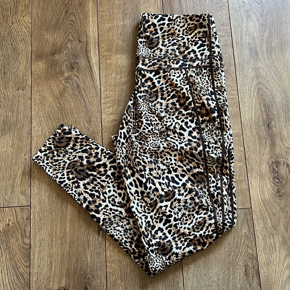 Kira Grace x Kathryn Budig Leopard Ripped Legging